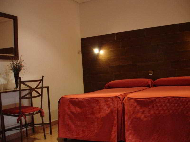 Hostal Sol Toledo Buitenkant foto